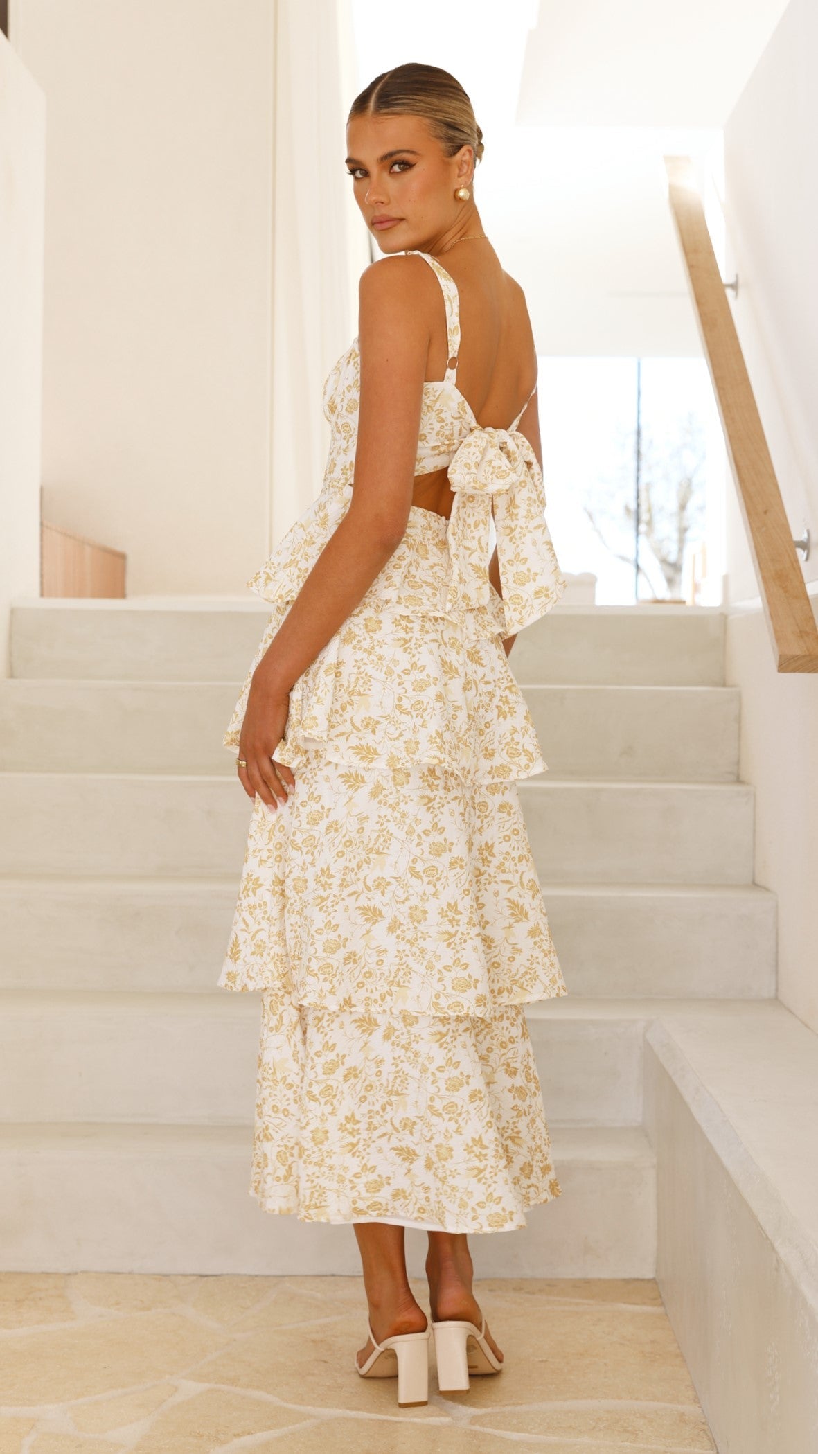 MARIA | Romanticismo con volantes