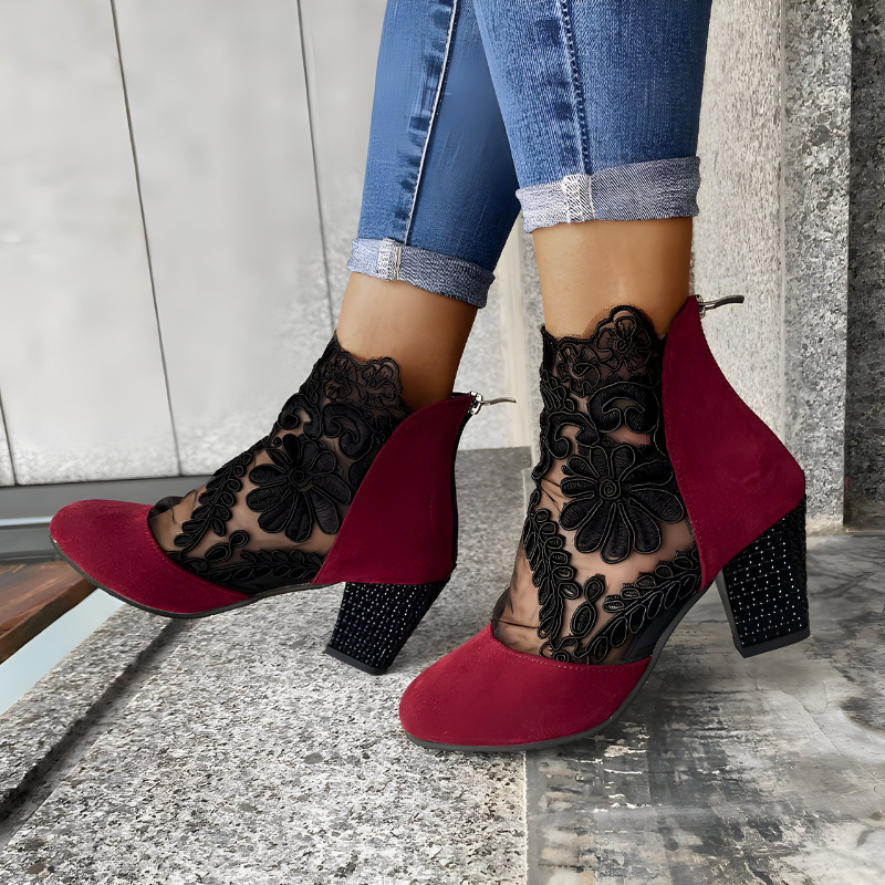 NORA | Elegantes tacones altos de encaje