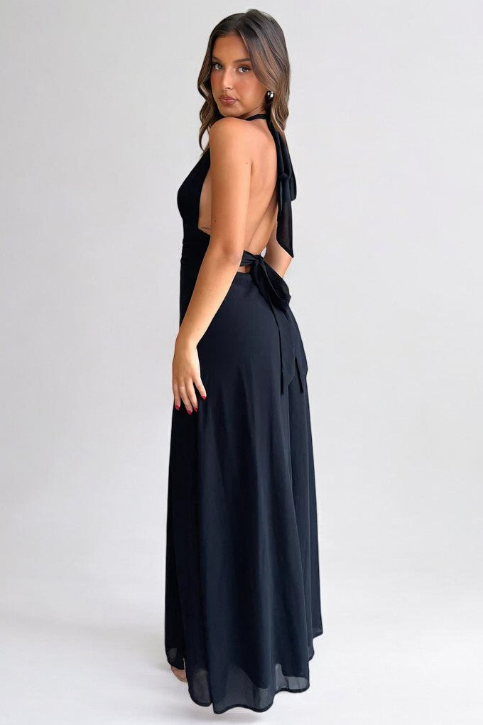 LILLI | Elegante vestido maxi halter con abertura alta