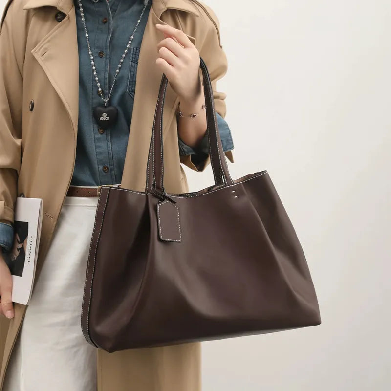 ZARA | Bolso de hombro elegante