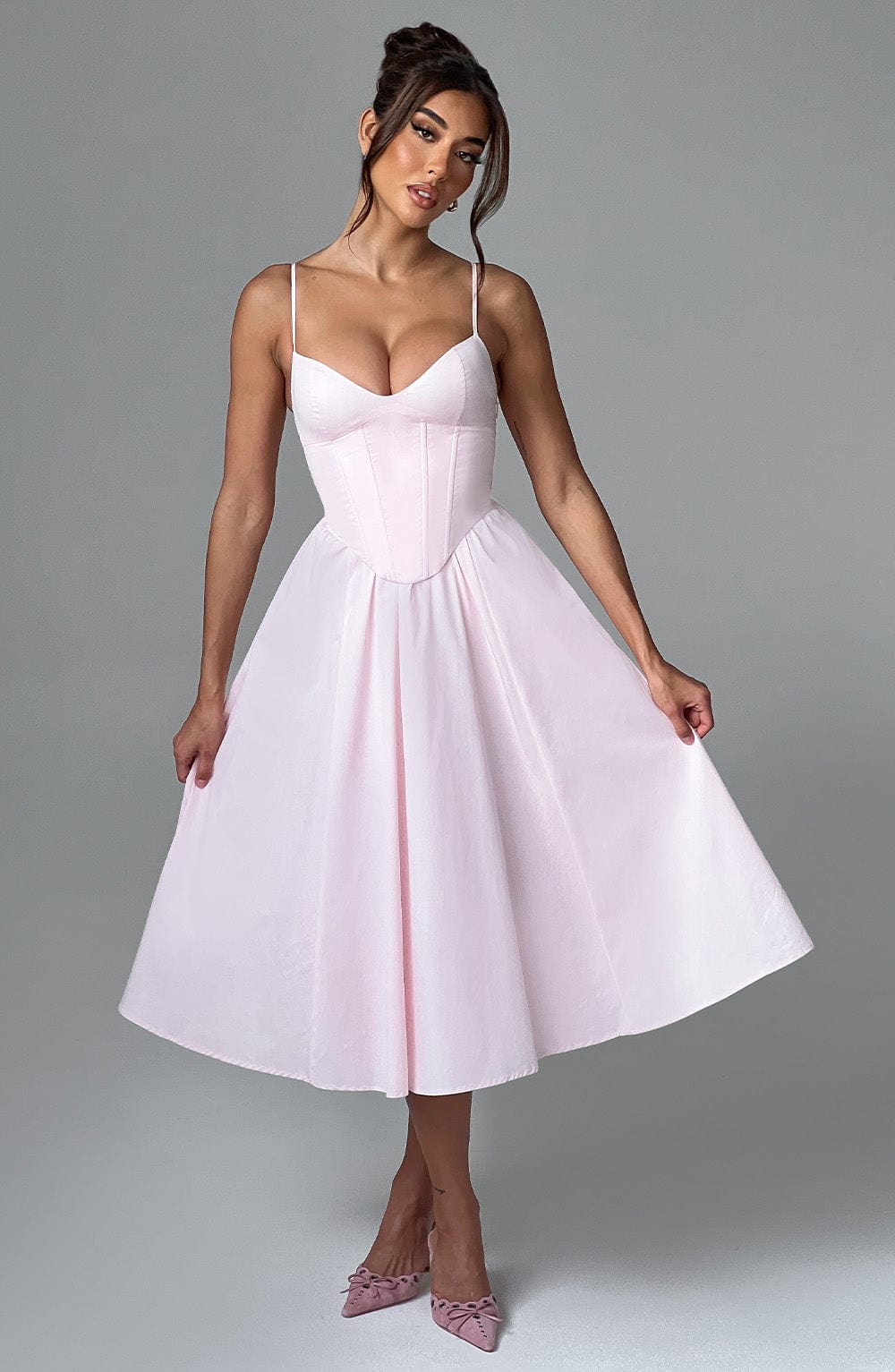 MAILEEN | Vestido midi elegante estilo corsé