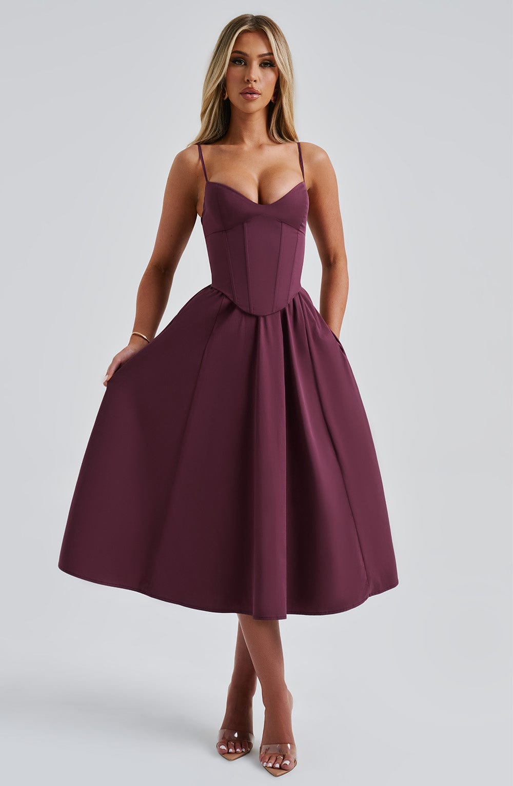 MAILEEN | Vestido midi elegante estilo corsé