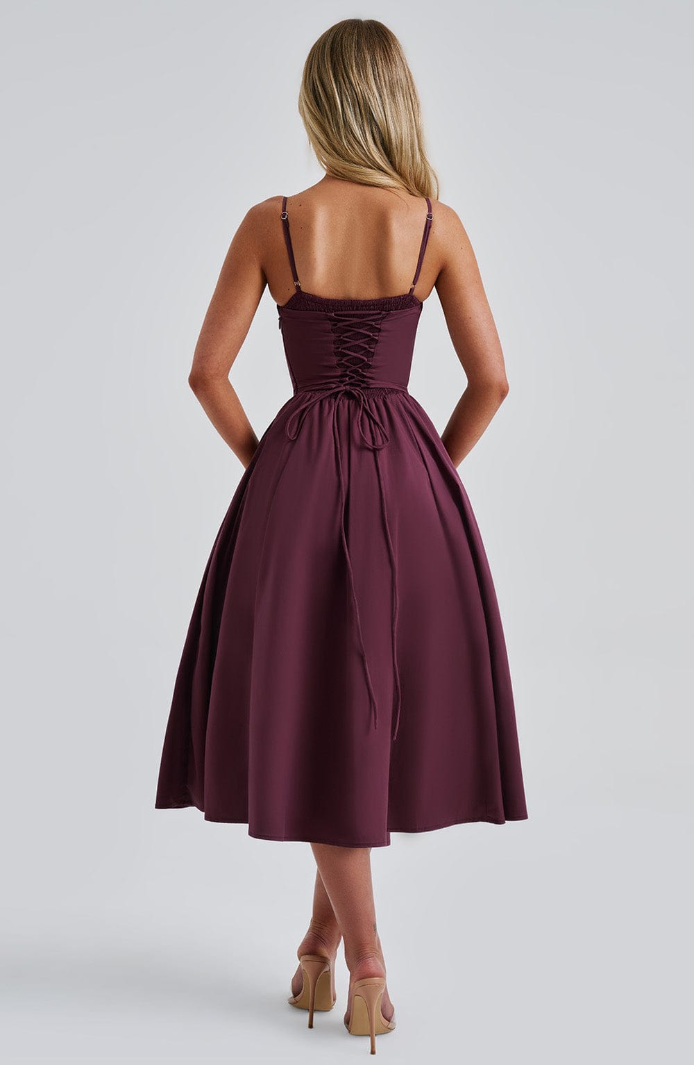MAILEEN | Vestido midi elegante estilo corsé
