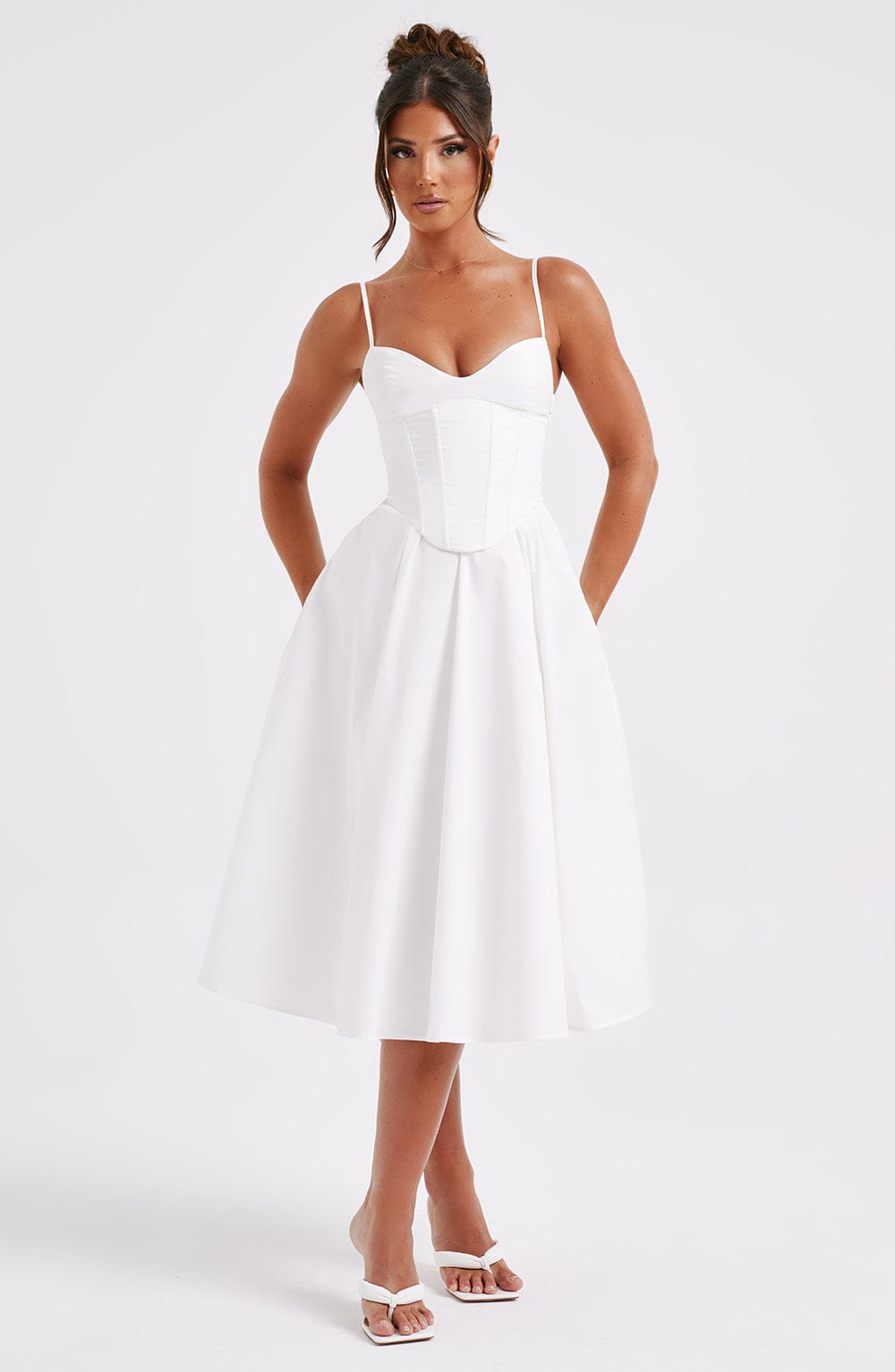 MAILEEN | Vestido midi elegante estilo corsé